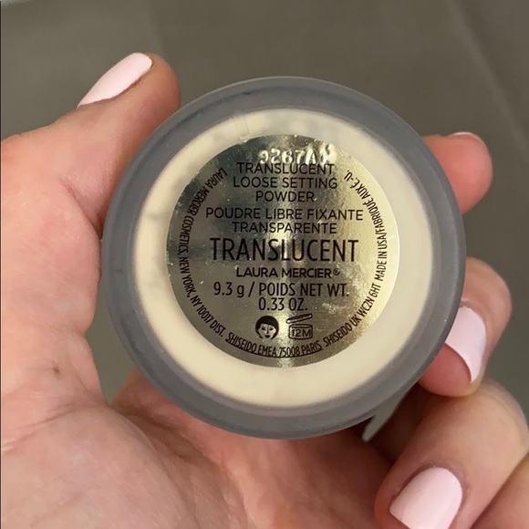 Translucent Loose Setting Powder - Picture 4 of 4